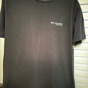 Columbia Men's Classic Black Tee
